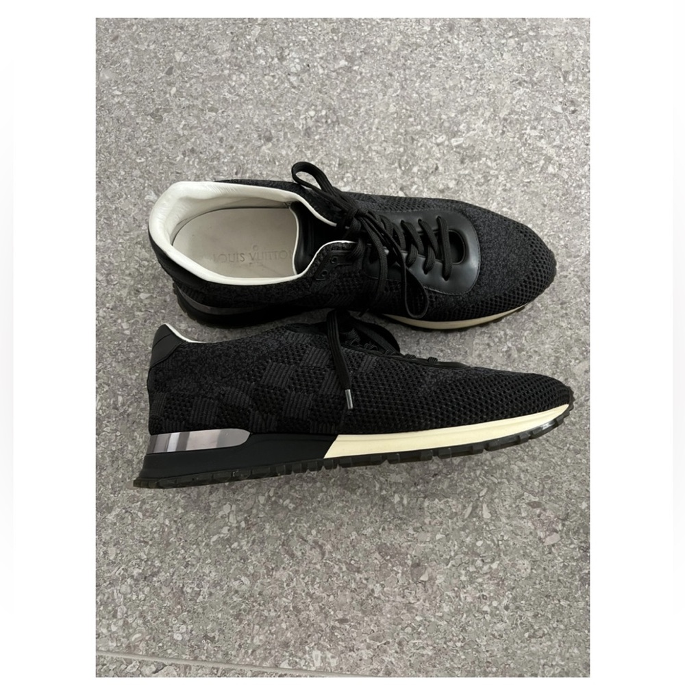 Louis Vuitton Sneakers %100 authentic